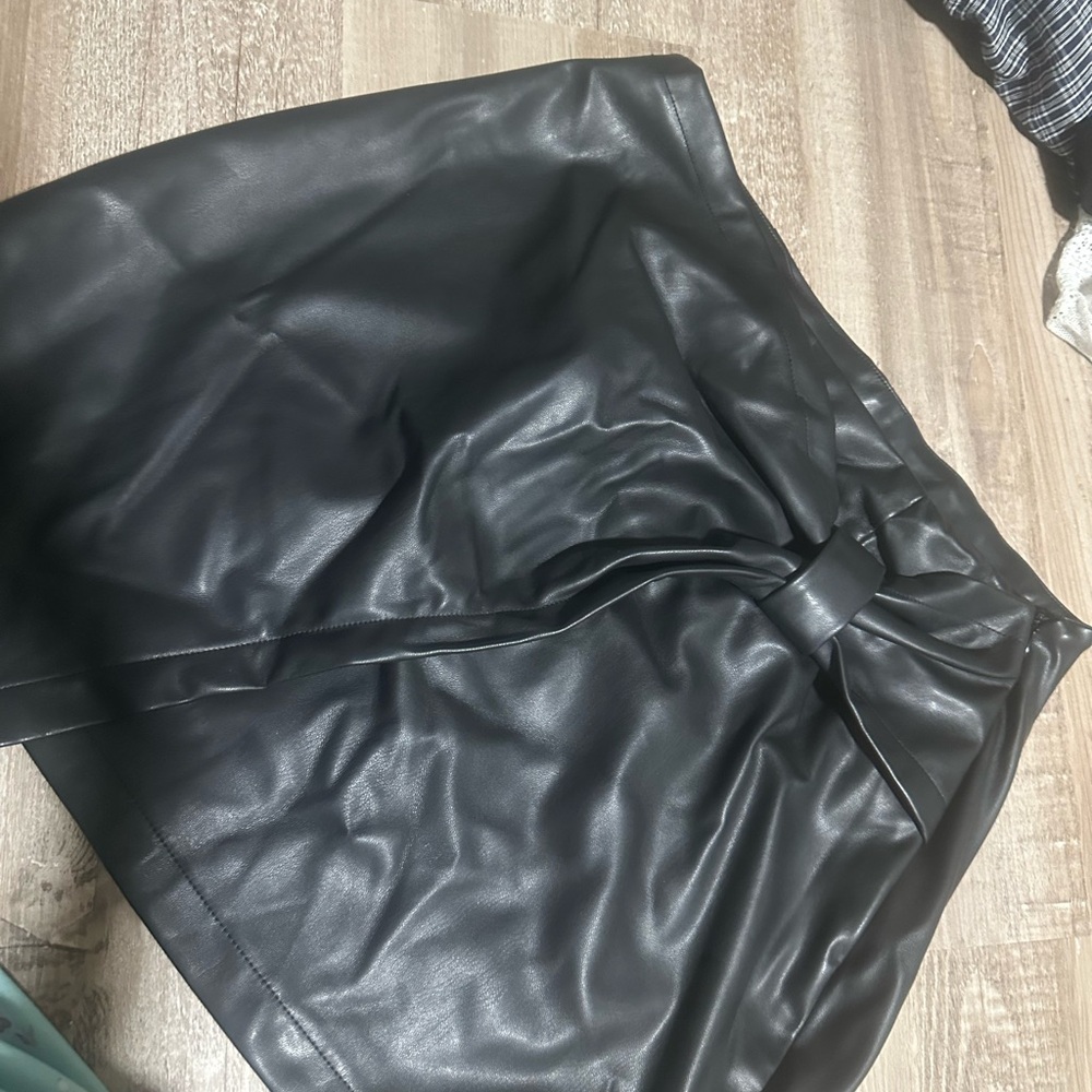Ci Sono Black Faux Leather Midi Skirt